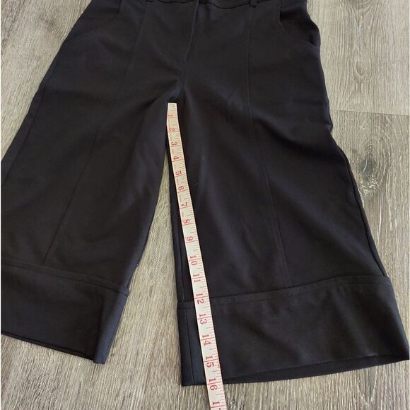 Betabrand Bermuda Casual / Dress Black Solid Short Women's Size Medium - Picture 7 of 7